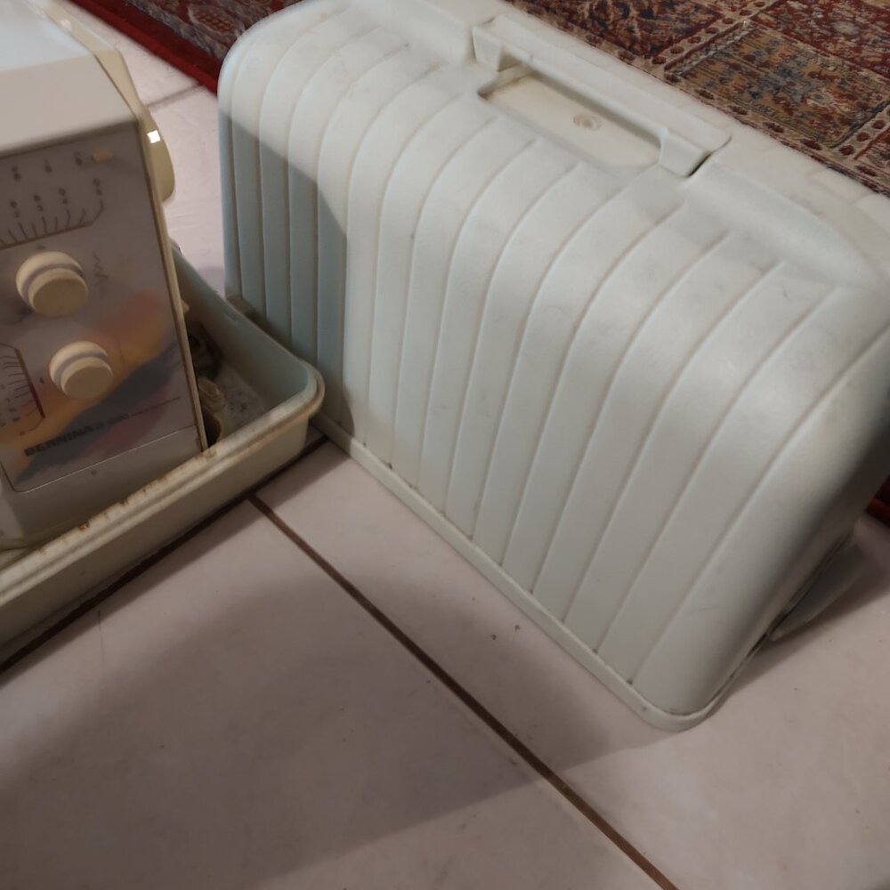 Bernina Sewing Machine - Picture 2 of 3